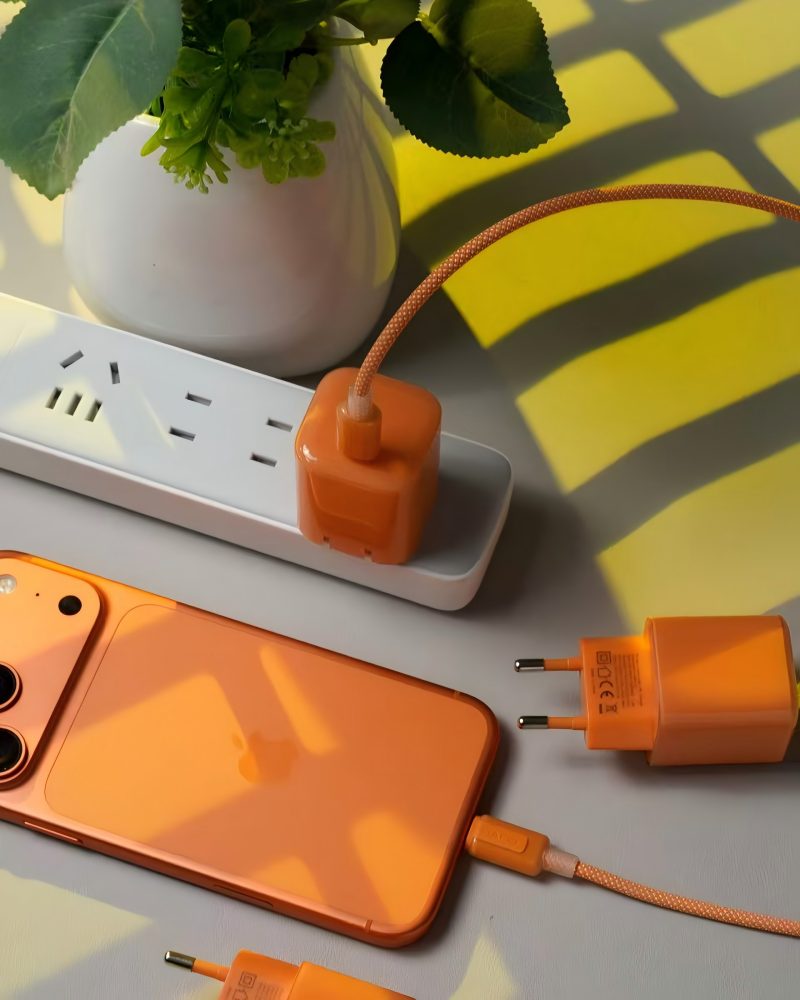 Ice Cube Foldable Plug GaN Charger (20W-65W)